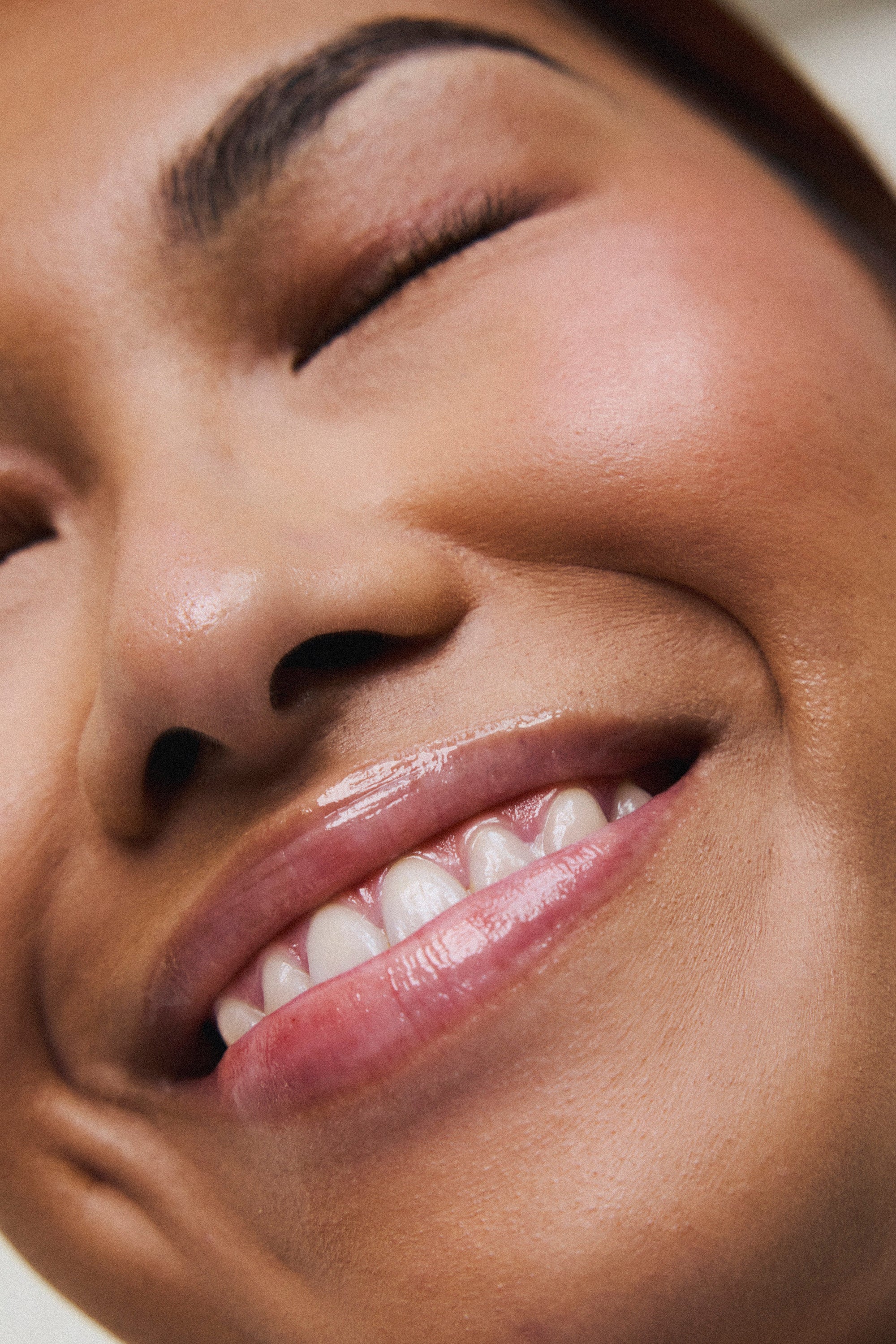 Comment bien utiliser le Soin des Lèvres Naturel Melayci ?